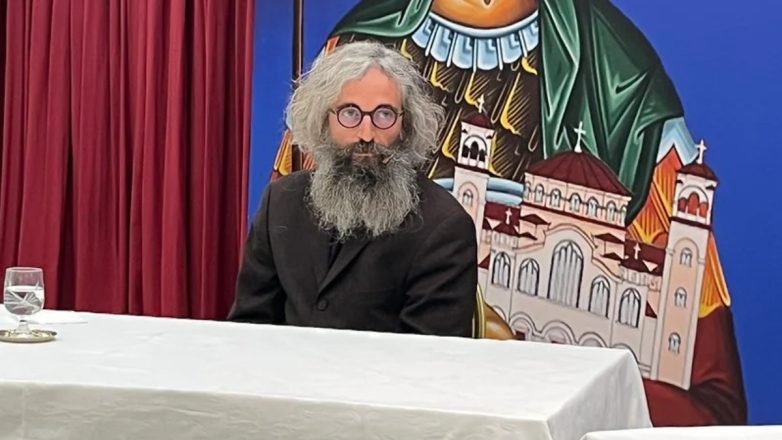 Άρης Σερβετάλης: Η νέα εμφάνισή του για τον ρόλο του Αγίου Ιωσήφ