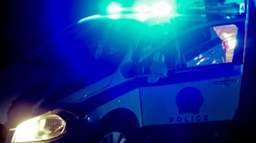 Καταδίωξη στη Μεταμόρφωση: ΙΧ έπεσε πάνω σε σταθμευμένα αυτοκίνητα