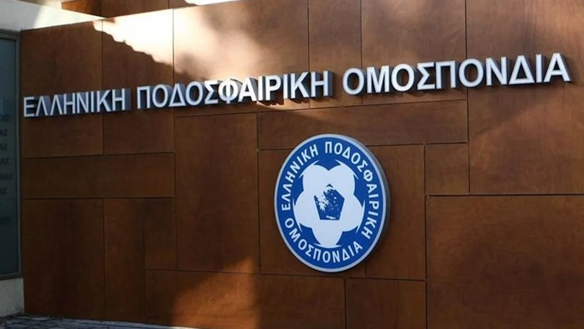 Σε ειδική επιτροπή η πρόταση για τους Έλληνες Σε ειδική επιτροπή η πρόταση για τους Έλληνες