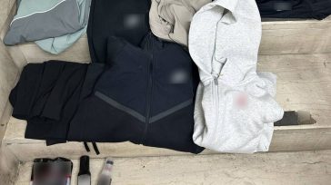 Δύο συλλήψεις 18χρονων για κλοπές ρουχισμού από καταστήματα στο κέντρο της Αθήνας