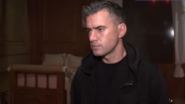 Ο Γιάννης Τσιμιτσέλης απαντά για τη δικαστική απόφαση Ρέβη – Κουρδή και τους ηθοποιούς στην παρουσίαση