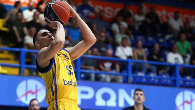 Νικολαΐδης: «Πρέπει να είσαι συγκεντρωμένος για 40 λεπτά» Νικολαΐδης: «Πρέπει να είσαι συγκεντρωμένος για 40 λεπτά»