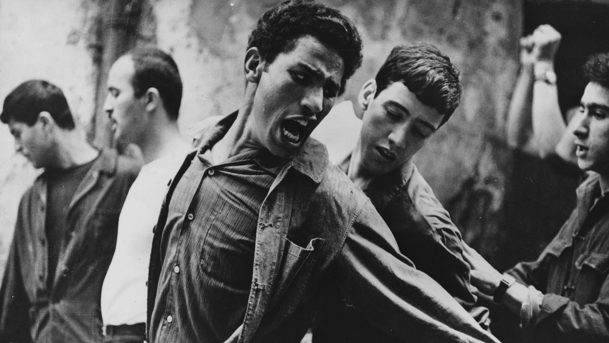 Τζίλο Ποντεκόρβο: Ο Ιταλός σκηνοθέτης που άλλαξε το πολιτικό σινεμά, «Η Μάχη του Αλγερίου» και ο Μπράντο