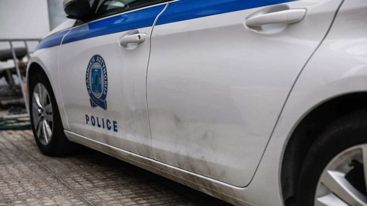 Θεσσαλονίκη: Ελεύθερος με όρους ο συλληφθείς για την παρέμβαση του Ρουβίκωνα Θεσσαλονίκη: Ελεύθερος με όρους ο συλληφθείς για την παρέμβαση του Ρουβίκωνα