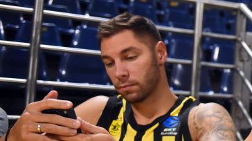 Γιόβιτς: «Ήρθε η ώρα να επιστρέψω»