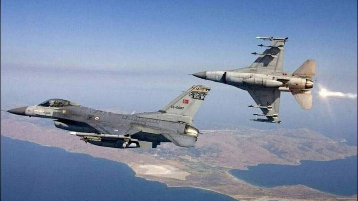 Μπαράζ παραβιάσεων από τουρκικά μαχητικά και drones στο Αιγαίο