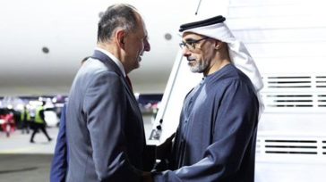 Ελλάδα – Εμιράτα: Νέα τριετής συμφωνία με τη Mubadala, 15 μνημόνια και κοινοπραξία για έργα 10 δισ. ευρώ