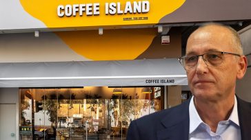 Το «στρατηγείο» της Coffee Island και η σακούλα με τα 100.000 ευρώ