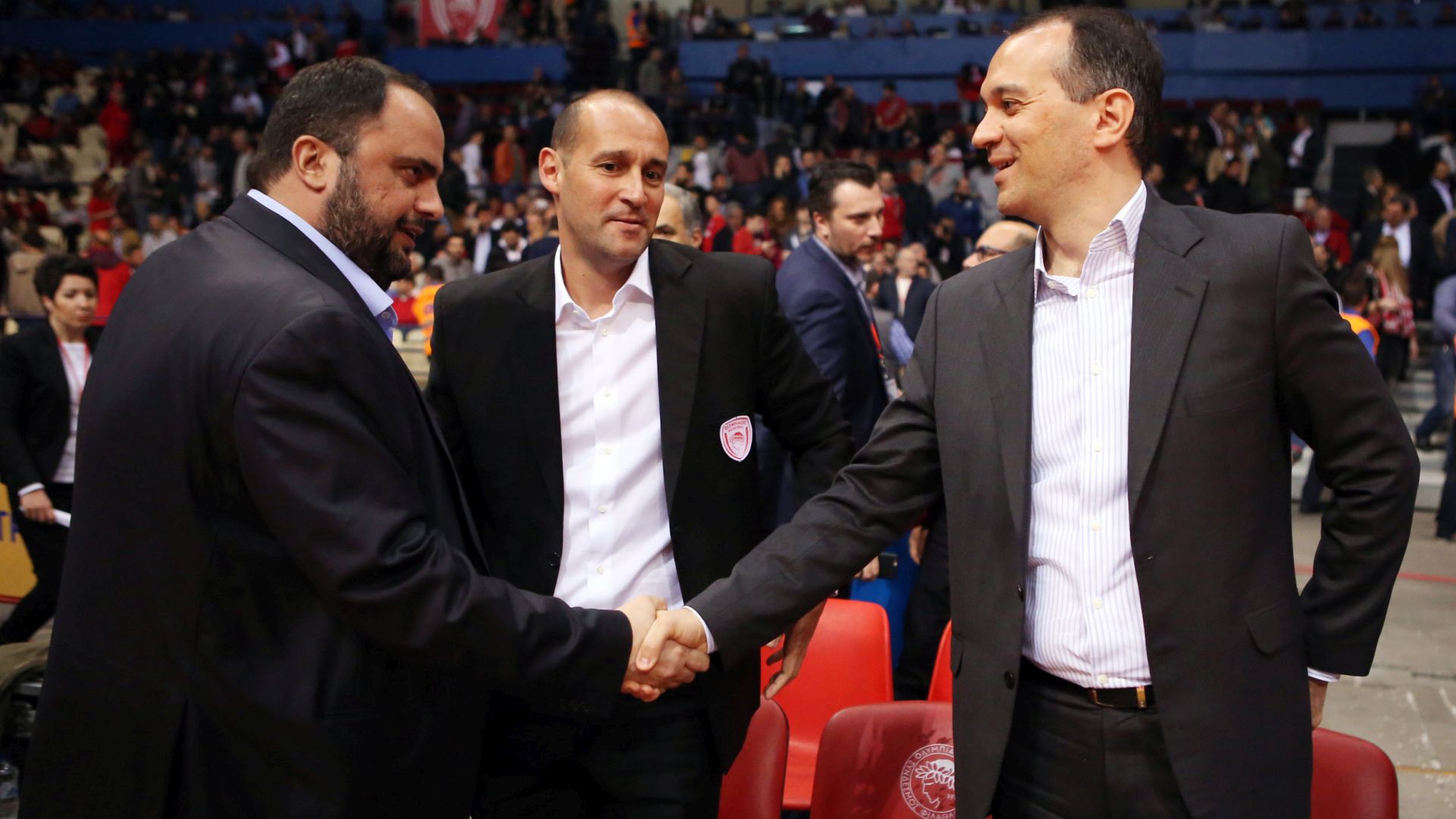 Σκάνδαλο με χαίνουσα πληγή στον Ολυμπιακό Σκάνδαλο με χαίνουσα πληγή στον Ολυμπιακό
