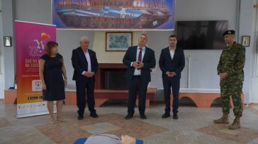 Ένοπλες Δυνάμεις: Η πρωτοβουλία της ΠΟΜΕΝΣ που φέρνει απινιδωτές και πρώτες βοήθειες στα στρατόπεδα