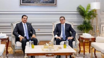 Αιφνιδιαστική επίσκεψη του Σαντάμ Χαφτάρ στην Αίγυπτο