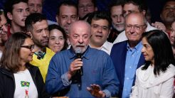 Ανατροπή στη Βραζιλία: Ο Λούλα επιστρέφει στην προεδρία για τέταρτη φορά