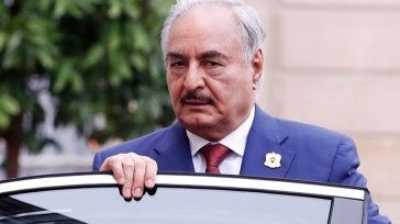 Η κυβέρνηση του Χαφτάρ στην ανατολική Λιβύη κλείνει τα σύνορα σε Ιρανούς και Αφγανούς