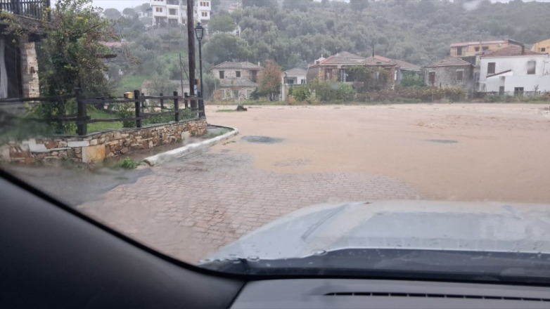 Κακοκαιρία Πήλιο: Έκρηξη αγανάκτησης από τους κατοίκους για τα αντιπλημμυρικά έργα-βιτρίνα Κακοκαιρία Πήλιο: Έκρηξη αγανάκτησης από τους κατοίκους για τα αντιπλημμυρικά έργα-βιτρίνα
