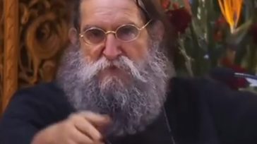 «Θα πουν ότι είναι και γκαντέμης»: Απολαυστική εξιστόρηση παπά μετά την αναχώρηση του Μητσοτάκη από εκκλησία