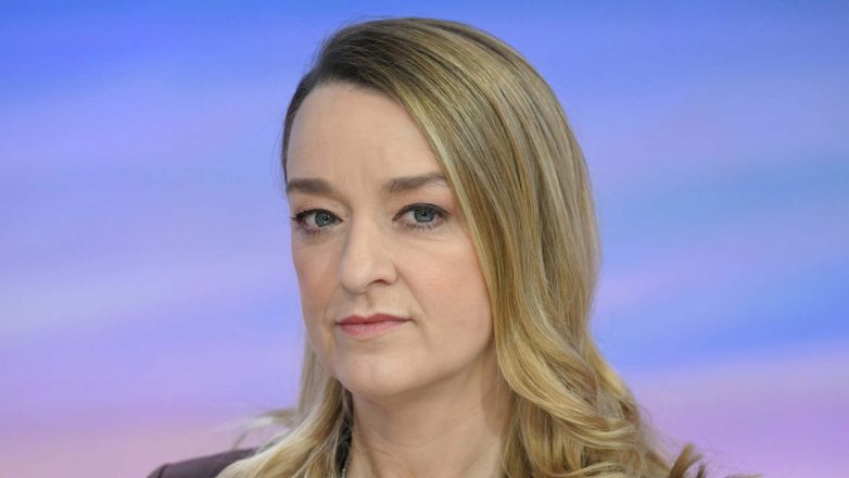 Λόρα Κούνσμπεργκ για Βρετανό υπουργό: «Τον βρήκα στο κρεβάτι με τη σύντροφό του»