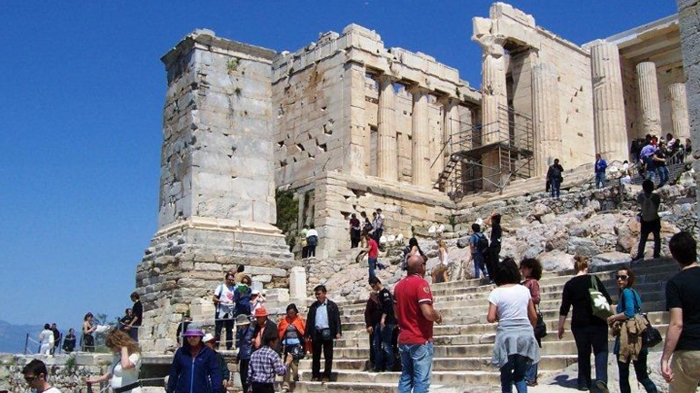 Περπατώντας την πόλη μου