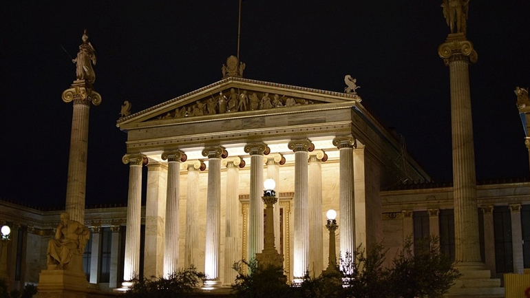 Αθήνα, πόλη αντιθέσεων