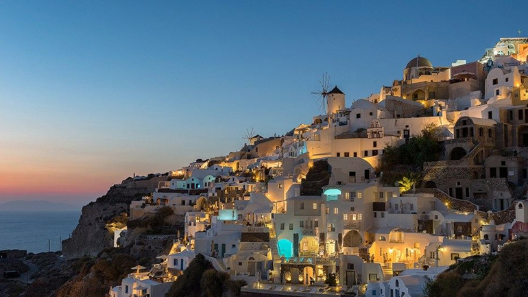 Η μαγεία της Σαντορίνης