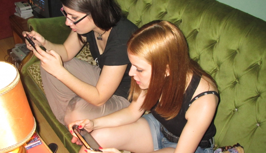 GameWorld Handheld Event: Photos & Videos