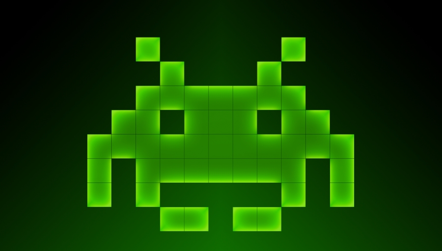 Community games: Invaders, Snake, Simon Says