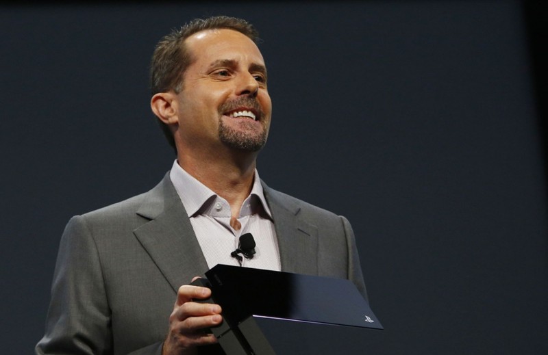 Η Sony άλλαξε την πολιτική της στην E3 2013 λόγω Microsoft