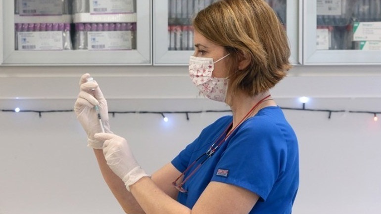 Η αποτελεσματικότητα του δισθενούς εμβολίου έναντι σοβαρής λοίμωξης από Covid-19