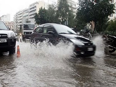 Οργή κατοίκων για τις καταστροφές στο Ρέθυμνο