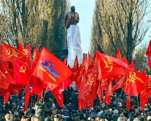 Η κυβέρνηση κίνησε διαδικασίες για να απαγορεύσει το K.Κ. της Ουκρανίας