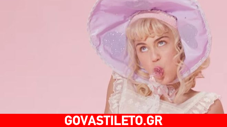 Miley Cyrus: Ντύθηκε μωρό κι άρχισε να βρίζει on camera