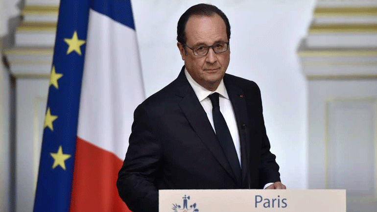 Άμεση εκκίνηση των διαδικασιών για το Brexit ζητεί ο Ολάντ