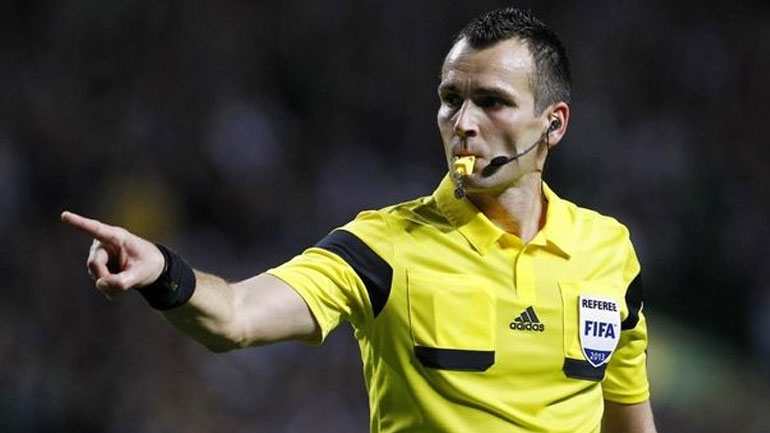 Ο Μπέμπεκ θα διευθύνει την αναμέτρηση Άντερλεχτ-Ολυμπιακός