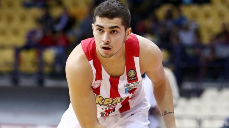 Ολυμπιακός: Διπλή επέμβαση για τον Τολιόπουλο