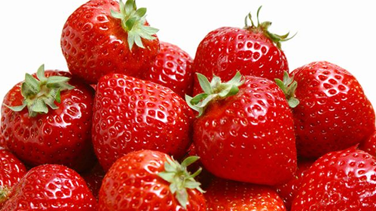 Τέσσερις τροφές που σβήνουν τις ρυτίδες