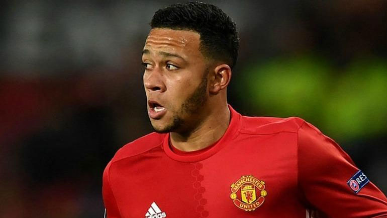 Υπογράφει στη Λιόν ο Ντεπάι