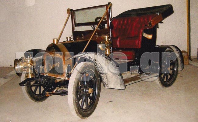 Το παλαιότερο καταγεγραμμένο αυτοκίνητο που υπάρχει στην Ελλάδα είναι ένα Darracq του 1906
