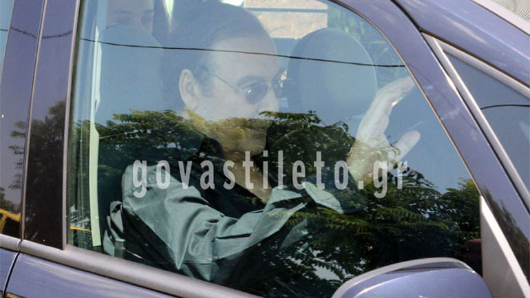 Αισιόδοξος ο θεράπων ιατρός του Βοσκόπουλου: «Θα τραγουδήσει ξανά» Αισιόδοξος ο θεράπων ιατρός του Βοσκόπουλου: «Θα τραγουδήσει ξανά»