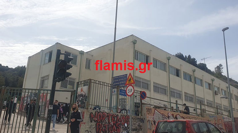 Πάτρα: Εξερράγη γκαζάκι στο 2ο ΕΠΑΛ – Δείτε το βίντεο