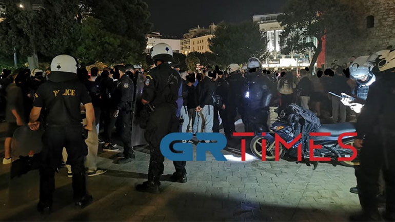 Θεσσαλονίκη: Επίθεση με πέτρες στην πορεία του Thessaloniki Pride