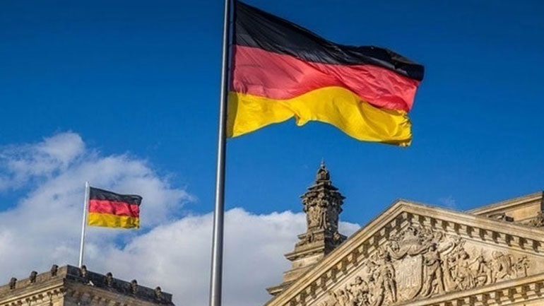 Γερμανία: Η κυβέρνηση συμβουλεύει τους πολίτες να μην ταξιδεύουν στη Ρωσία