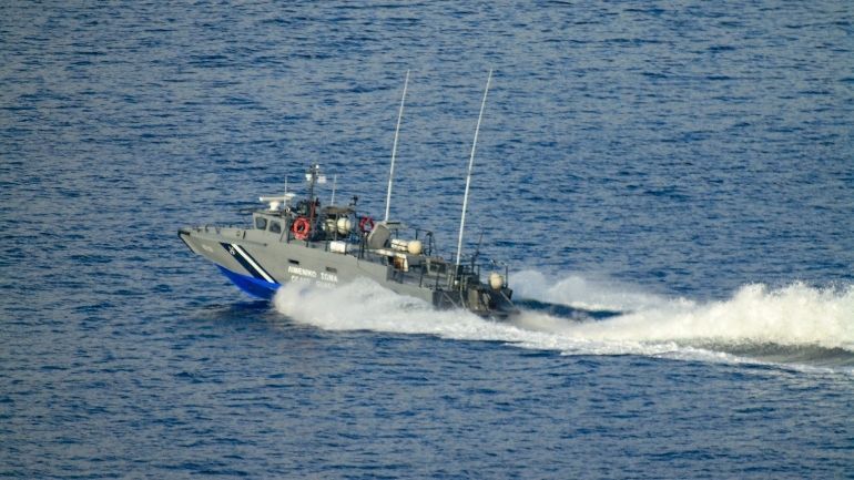 Έρευνες για τον εντοπισμό αγνοούμενου κολυμβητή στον Αλμυρό Βόλου