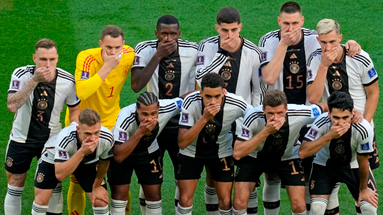 Γερμανία: Στο Μουντιάλ του Κατάρ «παίζει μπάλα» η πολιτική