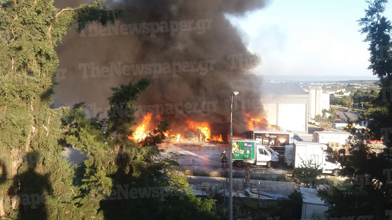 «Κόλαση φωτιάς» σε επιχείρηση στη ΒΙΠΕ Βόλου «Κόλαση φωτιάς» σε επιχείρηση στη ΒΙΠΕ Βόλου