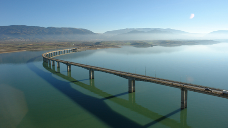 Κλείνει άμεσα η γέφυρα των Σερβίων Κοζάνης για όλα τα οχήματα