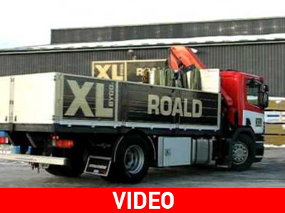 Drifting στον πάγο με φορτηγό