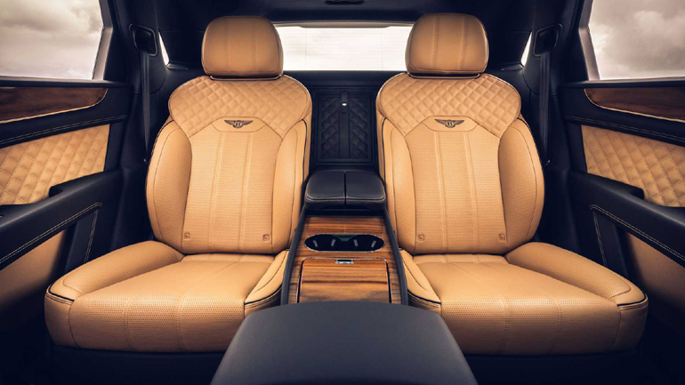 Το SUV με τα χαρακτηριστικά λιμουζίνας