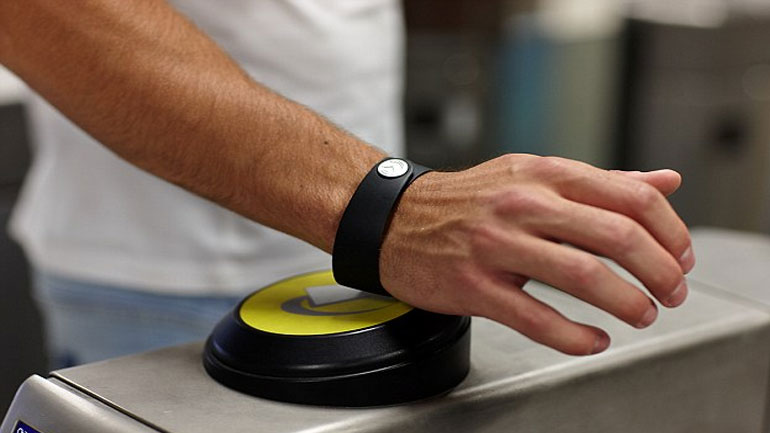 Πληρωμές με βραχιόλι από την Εθνική Τράπεζα