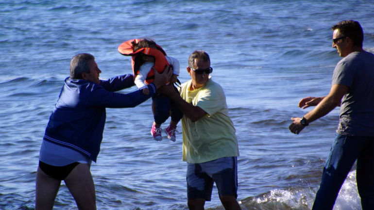 Σε πλήρη εξέλιξη οι έρευνες για τον εντοπισμό αγνοουμένων προσφύγων στην Καλόλιμνο