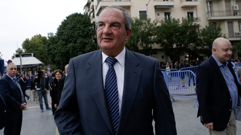 Ψήφισε στις εσωκομματικές εκλογές της Ν.Δ ο πρώην πρωθυπουργός Κώστας Καραμανλής