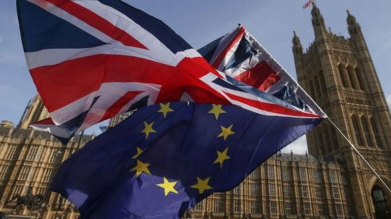 Βρετανός ΥΠΕΞ: Η Ε.Ε. πρέπει να υποχωρήσει για να αποφύγει ένα Brexit χωρίς συμφωνία